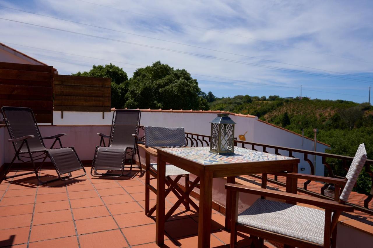 Gasthaus Quinta Do Bom Vento Óbidos Exterior foto
