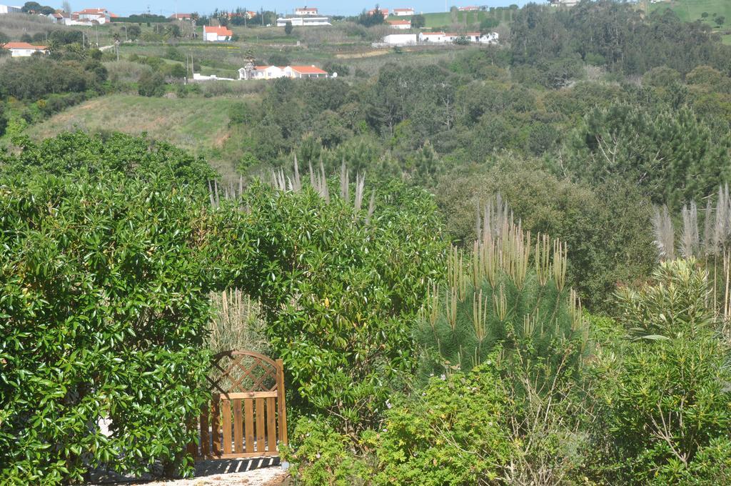 Gasthaus Quinta Do Bom Vento Óbidos Exterior foto