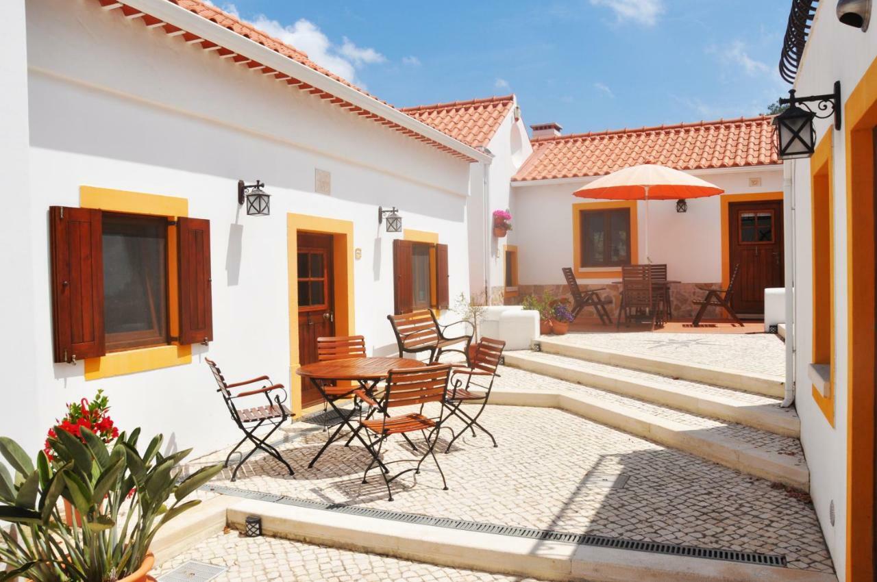 Gasthaus Quinta Do Bom Vento Óbidos Exterior foto